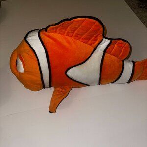 Disney Pixar 2002 Hasbro Finding Nemo LARGE 28" Jumbo Nemo Plush